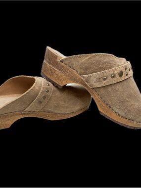 NWOT Sanita Brown Suede Studded Clog Mules